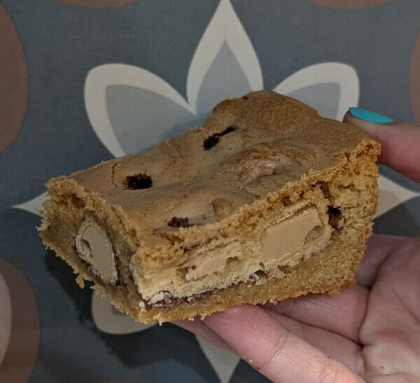 Kinder Bueno White Blondie
